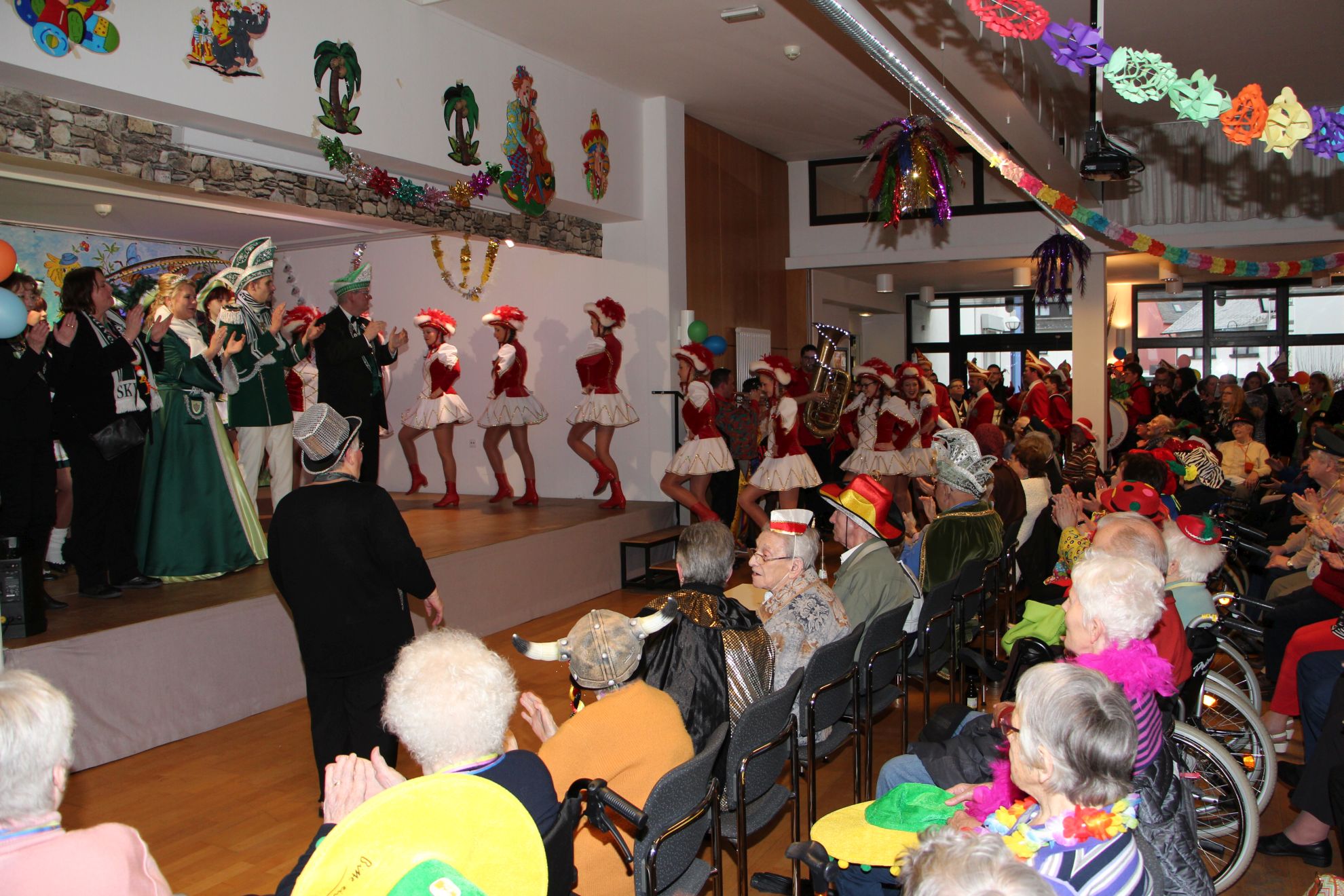 Bühnenaufgang SKV + ICV Fetten Donnerstag 2017